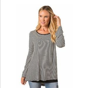 LIKE NEW Simply Noelle 2-Piece Set L/XL